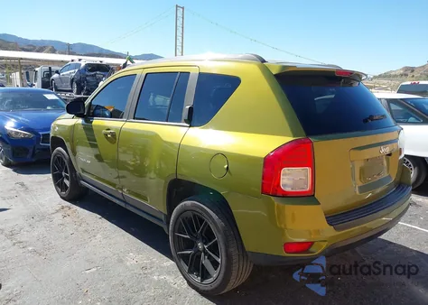 2012 Jeep Compass Sport из США, поврежденный, VIN 1C4NJCBB5CD555090